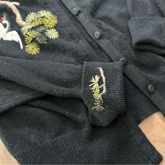 Lucky Brand Crane Embroidery Cottagecore Cardigan Lambswool Blend Soft Knit Sz S - Picture 4 of 12